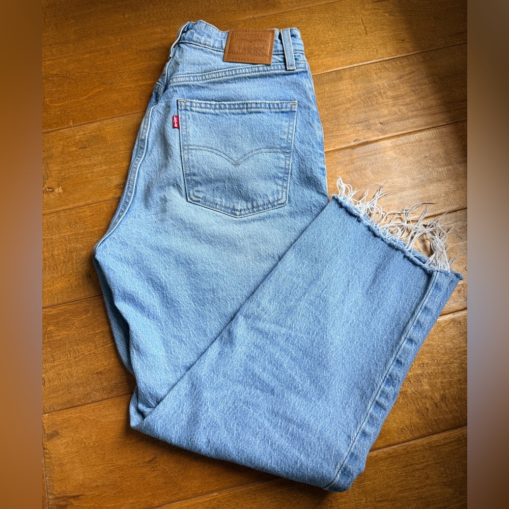 Levi's Womens 70’s High Slim Straight Jeans